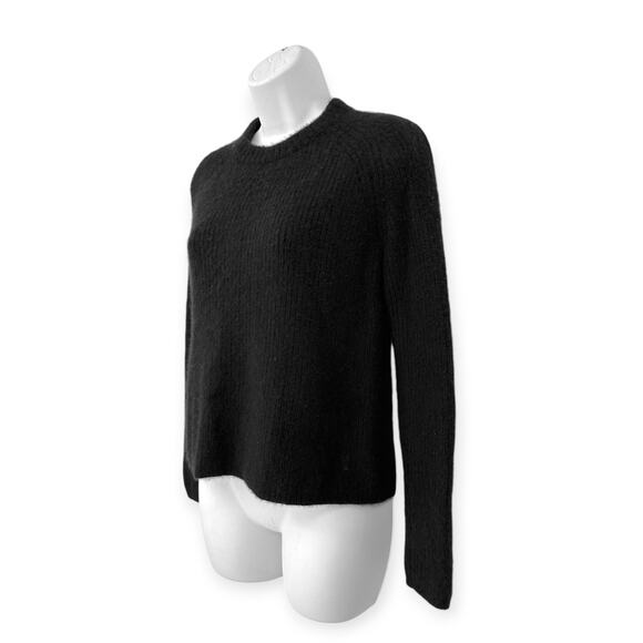 Jenni Kayne | Small | Cashmere Boxy Ribbed Crewneck Fisherman Sweater in Black - Picture 4 of 11